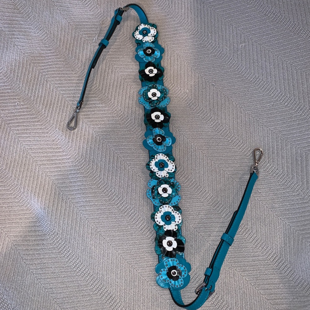 Michael Kors Flower Guitar Strap crossbody strap